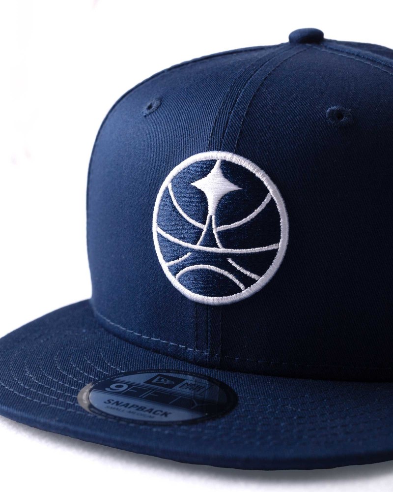 New Era Paris Basketball 9Fifty Navy Cap