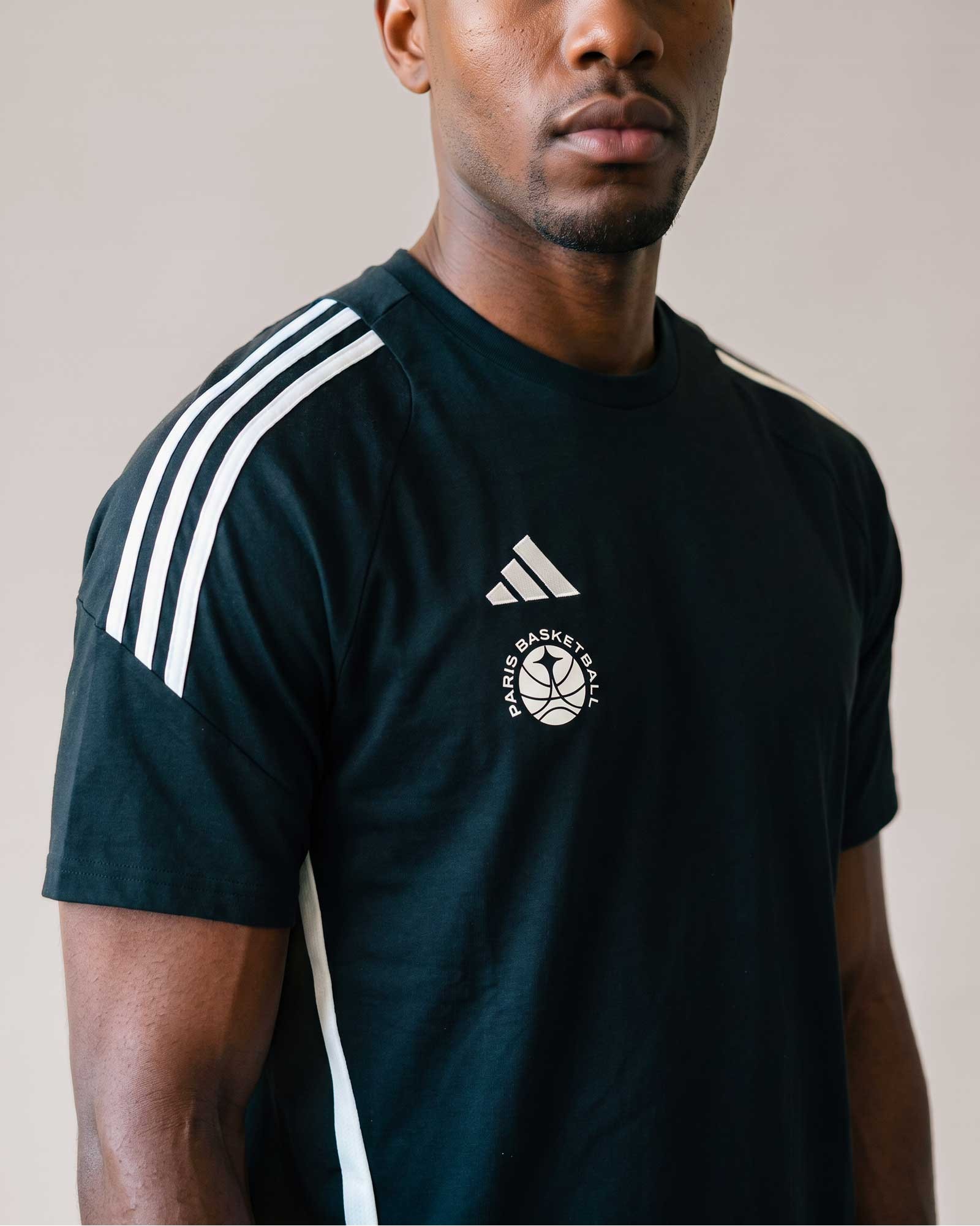 T-Shirt adidas Essentials Paris Basketball